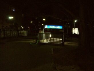 #wochenrueckblick KW 11 / 2024 - Bundesplatz am Abend