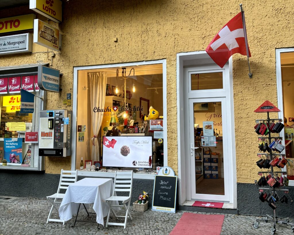 Chuchichäschtli am Rüdesheimer Platz - Draussen