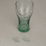 Wochenrueckblick kw 22 2025 broken glass