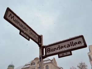 Wochenrueckblick kw 01 2026 mainauer ecke bundesallee und schnee